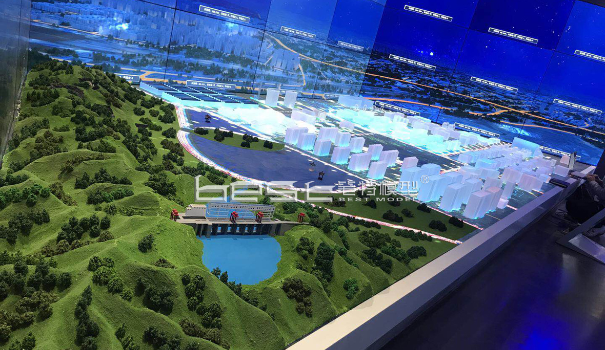 <a href='#link'></a>